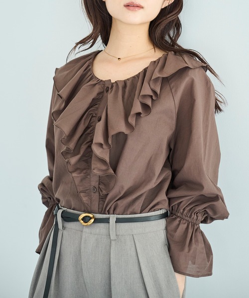 mil（ミル）の「ラッフルフリルカラー コットンブラウス【588089】（シャツ/ブラウス・レディース・オフホワイト/チャコールグレー/ブラウン・ONE SIZE）」の15枚目の写真