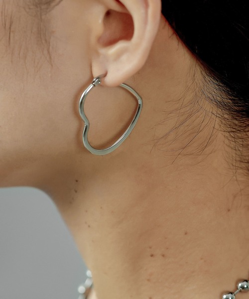 セール】金属アレルギー対応 ハートモチーフ ピアス サージカル