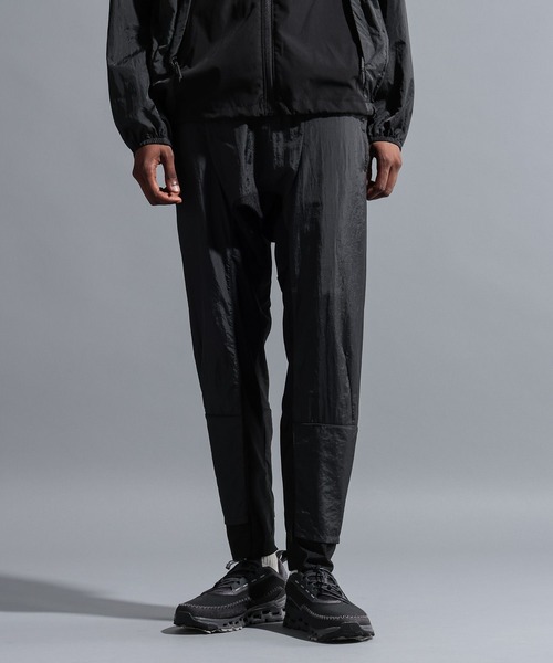 NUMERALS（ヌメラルズ）の「【NUMERALS】アクティブパンツ（その他パンツ・メンズ・ブラック/ネイビー・LARGE/MEDIUM）」の5枚目の写真