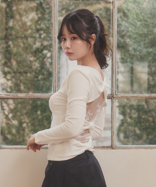 M DOLLY(エムドリー)の「back ribbon lace velata tops/バックリボンレースヴェラータトップス(Tシャツ/カットソー・レディース・ホワイト/ブラック・FREE)」の1枚目の写真