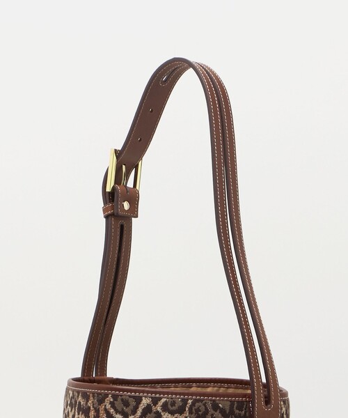 A VACATION MARCHE LEO ショルダーバッグ