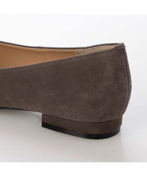 carino（カリーノ）の「スリムスクエアトゥフラットパンプス（パンプス・レディース・ブルーグレー/クリーム/ブラック系その他6/ピンク系その他4・22.5cm/24.5cm/24cm/23.5cm/23cm）」の19枚目の写真