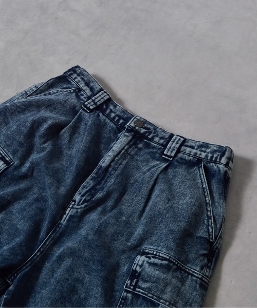 DOUBLE STEAL（ダブルスティール）の「ケミカルイージーデニムカーゴパンツ（カーゴパンツ・メンズ・ブラック/ブルー・LARGE/MEDIUM）」の15枚目の写真