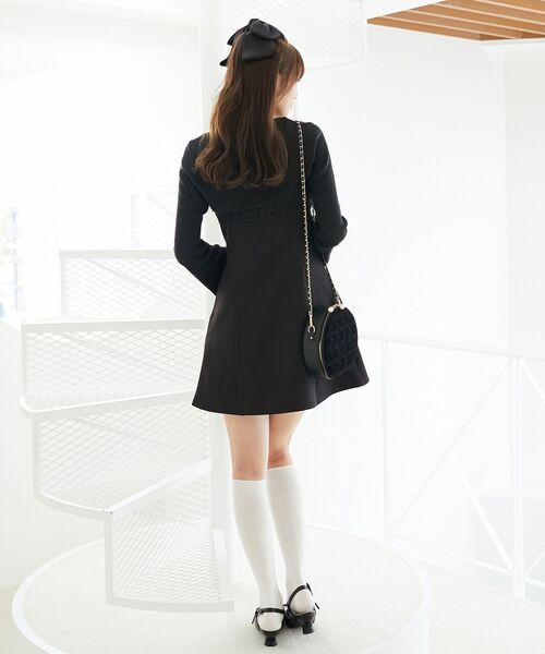 MAJESTIC LEGON（マジェスティックレゴン）の「キラキラビッグリボンミニワンピ（ワンピース・レディース・グレー/ブラック/ベージュ・MEDIUM）」の13枚目の写真