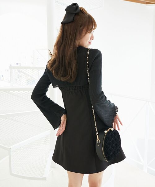 MAJESTIC LEGON（マジェスティックレゴン）の「キラキラビッグリボンミニワンピ（ワンピース・レディース・グレー/ブラック/ベージュ・MEDIUM）」の16枚目の写真