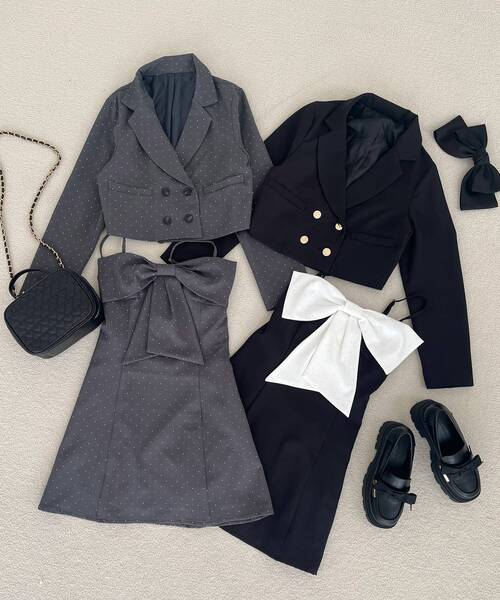 MAJESTIC LEGON（マジェスティックレゴン）の「キラキラビッグリボンミニワンピ（ワンピース・レディース・グレー/ブラック/ベージュ・MEDIUM）」の22枚目の写真