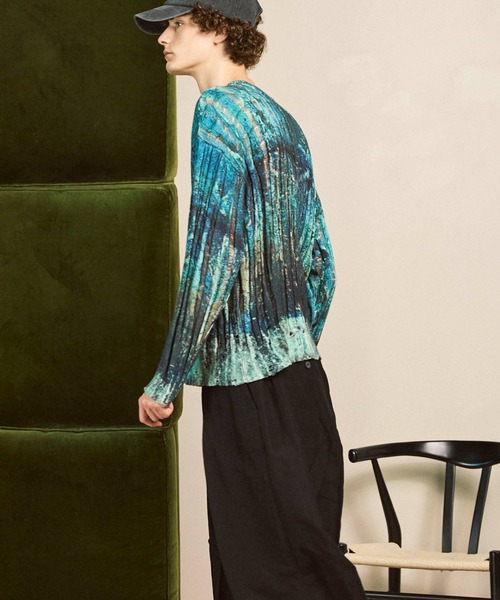 MAISON SPECIAL（メゾンスペシャル）の「《UNISEX》Wall Art Print Damage Knit Pullover/ウォールアートプリントダメージニットプルオーバー【MAISON SPECIAL/メゾンスペシャル】（ニット/セーター・メンズ・グレイッシュベージュ/グリーン/その他1・0/1/2）」の12枚目の写真