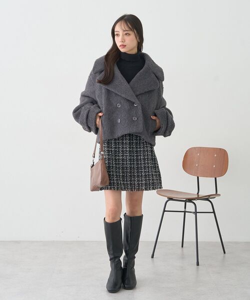 earth music&ecology（アースミュージックアンドエコロジー）の「【WEB限定】シャギーショートコート（ブルゾン・レディース・チャコールグレー/アイボリー/ベージュ/チェック・FREE）」の15枚目の写真