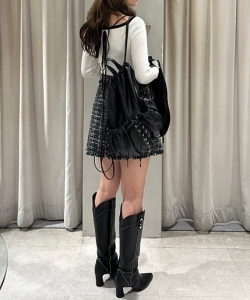 rienda（リエンダ）の「Rロゴバックリボンオフショルニットトップス 秋服 冬服（ニット/セーター・レディース・ホワイト/ライトブルー/ブラック/ベージュ・FREE）」の12枚目の写真