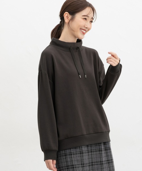 Honeys(ハニーズ)の「【ハニぽか】スタンドゆるトップス(スウェット・レディース・杢グレー/ピンク/サックスブルー/ベージュ/スミクロ/オートミール・S/M/LL/L)」の17枚目の写真