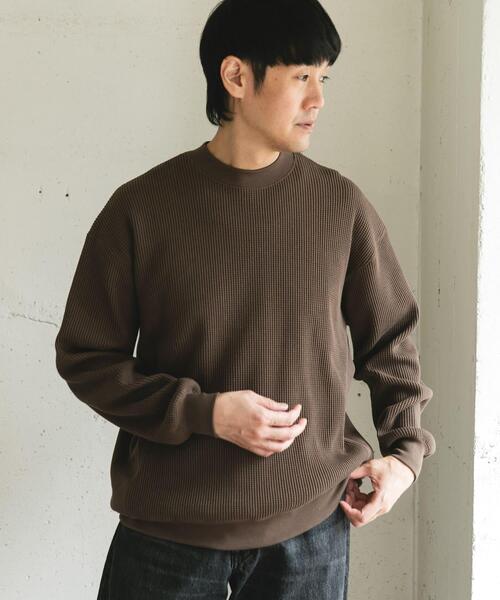 URBAN RESEARCH DOORS（アーバンリサーチドアーズ）の「『UR TECH』ワッフルロングスリーブTシャツ（Tシャツ/カットソー・メンズ・ブラウン/ホワイト系その他/チャコールグレー・MEDIUM/LARGE）」の6枚目の写真