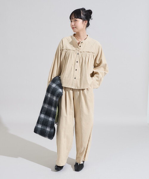 FREAK'S STORE(フリークスストア)の「<セットアップ対応> コーデュロイ ギャザーシャツ(シャツ/ブラウス・レディース・ナチュラル/ネイビー/ワインレッド・フリ-)」の8枚目の写真