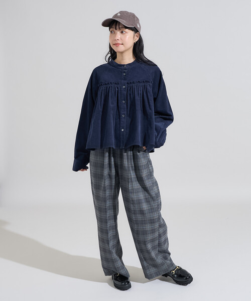FREAK'S STORE(フリークスストア)の「<セットアップ対応> コーデュロイ ギャザーシャツ(シャツ/ブラウス・レディース・ナチュラル/ネイビー/ワインレッド・フリ-)」の14枚目の写真