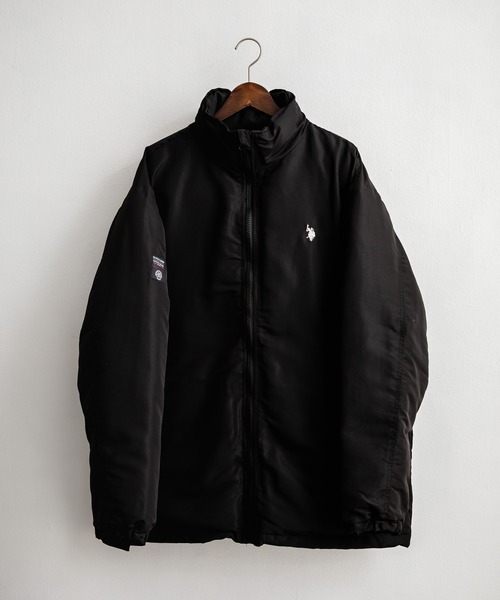 U.S. POLO ASSN.（ユーエスポロアッスン）の「U.S. POLO ASSN. ユーエスポロアッスン オーバーサイズワンポイントロゴ刺繍中綿ジャケット/スタンドネックブルゾン（ダウンジャケット/コート・メンズ・ベージュ/カーキ/ブラック/アイボリー・LL/L/M）」の5枚目の写真