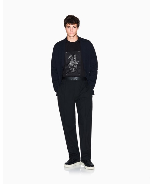 ARMANI EXCHANGE(アルマーニエクスチェンジ)の「【A|X アルマーニ エクスチェンジ】ピースデザイン 半袖クルーネックTシャツ/REGULAR(Tシャツ/カットソー・メンズ・ホワイト/ブラック・MEDIUM/SMALL/X-LARGE/X-SMALL/XX-LARGE/LARGE)」の4枚目の写真