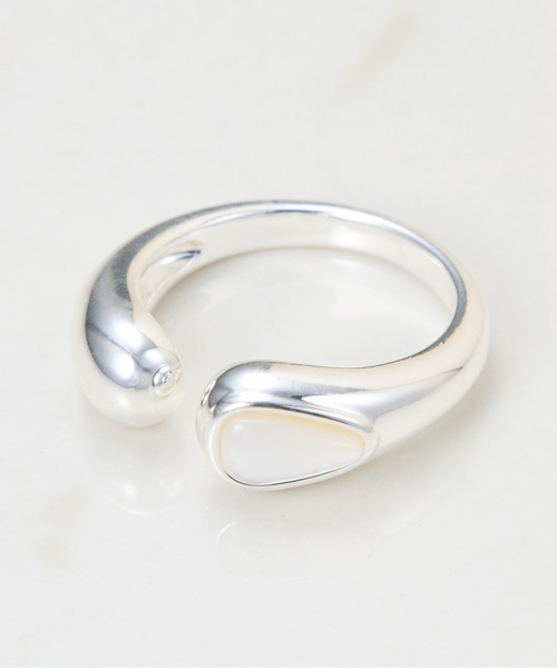 PAPILLONNER（パピヨネ）の「アシメリング（リング・レディース・シルバー・FREE）」の5枚目の写真