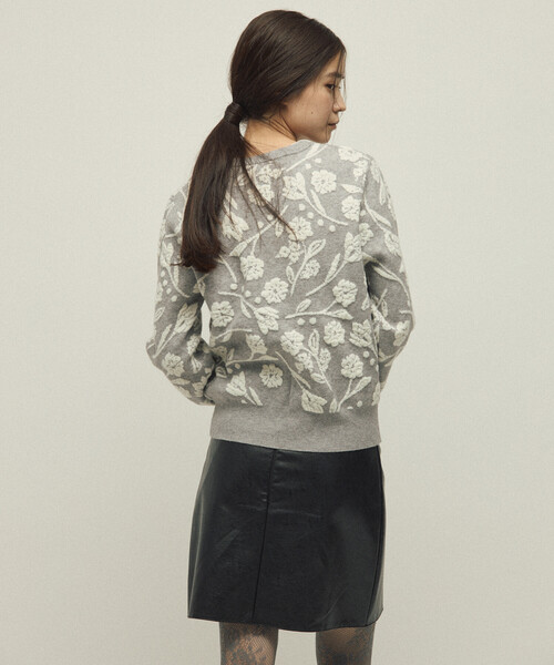 Firsthand(ファーストハンド)の「Firsthand/ファーストハンド フラワージャガード ニットカーディガン(カーディガン/ボレロ・レディース・グレー/チャコールグレー/サックスブルー・ONE SIZE)」の15枚目の写真