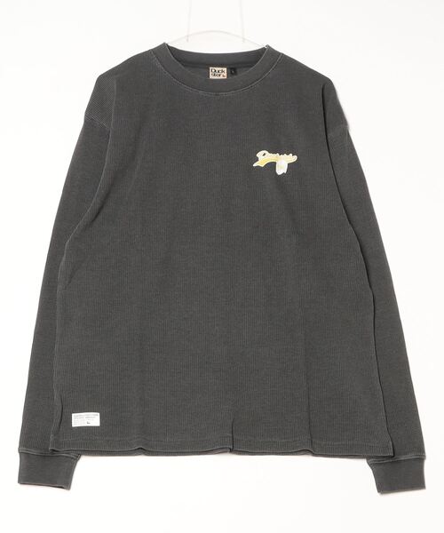 CORPUS SELECT(コーパストーキョー)の「【DUCKSTER/ダックスター】 ピグメント加工 バックプリント ワッフル クルーネック ロンT(Tシャツ/カットソー・メンズ・ブラック/ホワイト・L/M)」の2枚目の写真