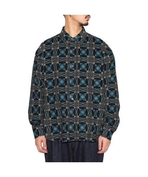CALEE（キャリー）の「PRINT NEL L/S SH（シャツ/ブラウス・メンズ・レッド/ブルー・X-LARGE/MEDIUM/LARGE）」の2枚目の写真