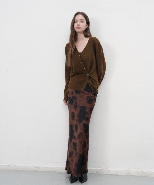 GENERAL IDEA(ジェネラルアイデア)の「【GENERAL IDEA】アンバランスルーズカーディガン / UNBALANCE LOOSE FIT CARDIGAN(カーディガン/ボレロ・レディース・グレー/ブラウン・L/M/S)」の18枚目の写真