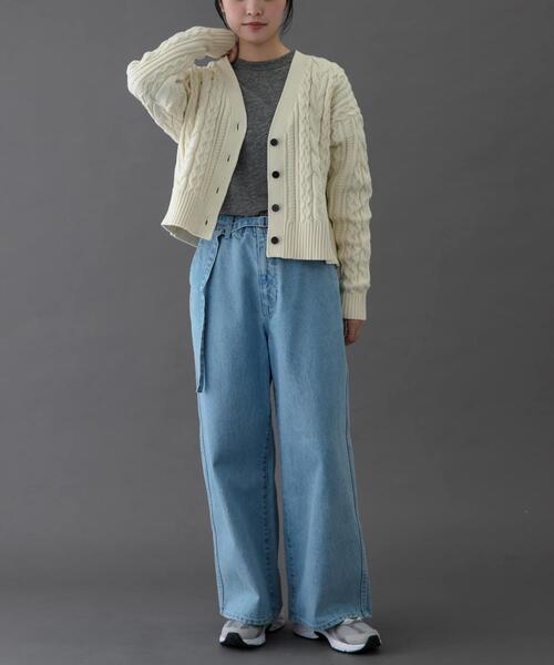 FORK&SPOON（フォークアンドスプーン）の「FORK&SPOON　ケーブルVネックカーディガン（カーディガン/ボレロ・レディース・レッド/ネイビー/アイボリー・1）」の16枚目の写真