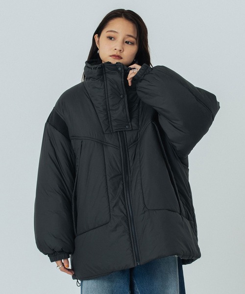 ROSE BUD(ローズバッド)の「STAND COLLAR PADDED JACKET(その他アウター・レディース・ブラック/ベージュ/ブルー・S/M)」の4枚目の写真