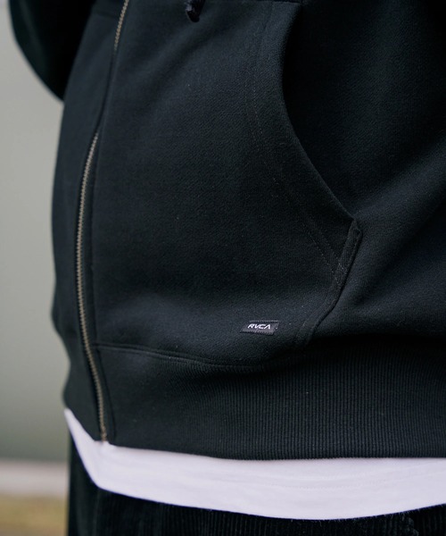 RVCA（ルーカ）の「RVCA メンズ WORLD WIDE ZIP HD パーカー 【2025年秋冬モデル】/ルーカジップアップパーカー・フーディー（パーカー・メンズ・グリーン系その他/ベージュ/ブラック/オフホワイト・X-LARGE/SMALL/LARGE/MEDIUM）」の14枚目の写真