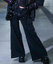 REFLEM（レフレム）の「『REFLEM/レフレム』ファーポーチベルト付きフレアデニムパンツ（デニムパンツ）」