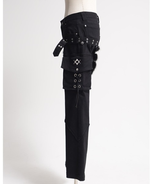 REFLEM/レフレム』ファーポーチベルト付きフレアデニムパンツ