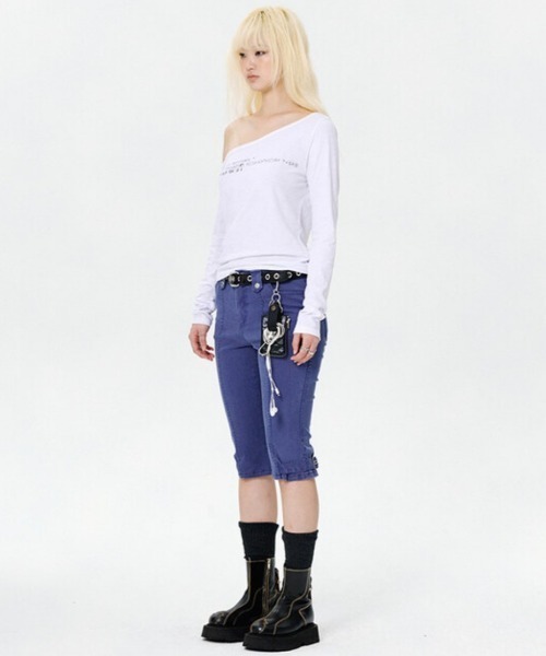 runningHIGH(ランニングハイ)の「【runningHIGH】ONE OFF SHOULDER L/S TEE / 【ランニングハイ】ワンオフショルダー長袖Tシャツ(Tシャツ/カットソー・レディース・ブラック/グレー/ホワイト・ONE SIZE)」の11枚目の写真