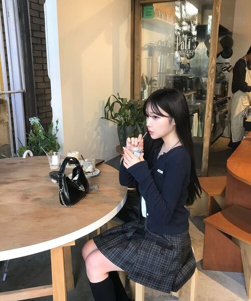 Miseki SEOUL(ミセキソウル)の「Pocket layered check skirt BLACK(スカート・レディース・その他・1/2)」の9枚目の写真