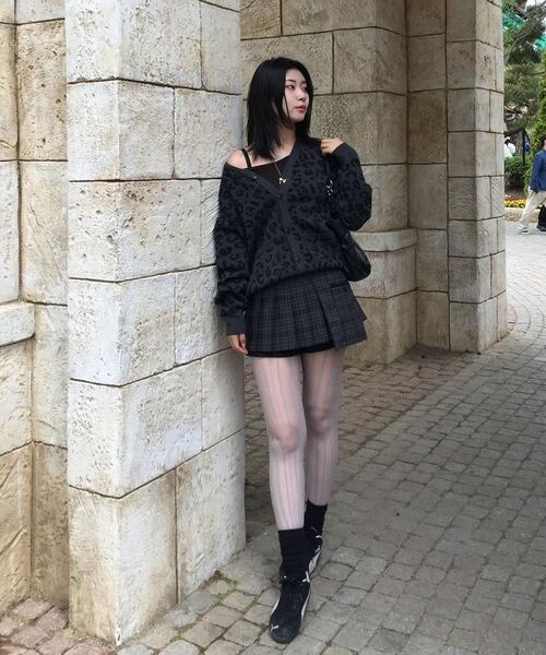 Miseki SEOUL(ミセキソウル)の「Pocket layered check skirt BLACK(スカート・レディース・その他・1/2)」の18枚目の写真