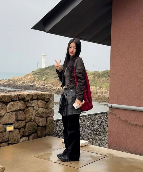 Miseki SEOUL(ミセキソウル)の「Pocket layered check skirt BLACK(スカート・レディース・その他・1/2)」の21枚目の写真