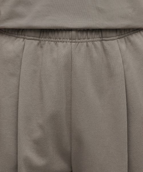 MUSINSA STANDARD（ムシンサスタンダード）の「ワンタックワイドラウンジスウェットパンツ [ダスティベージュ]（スウェットパンツ・メンズ・その他・SMALL）」の4枚目の写真