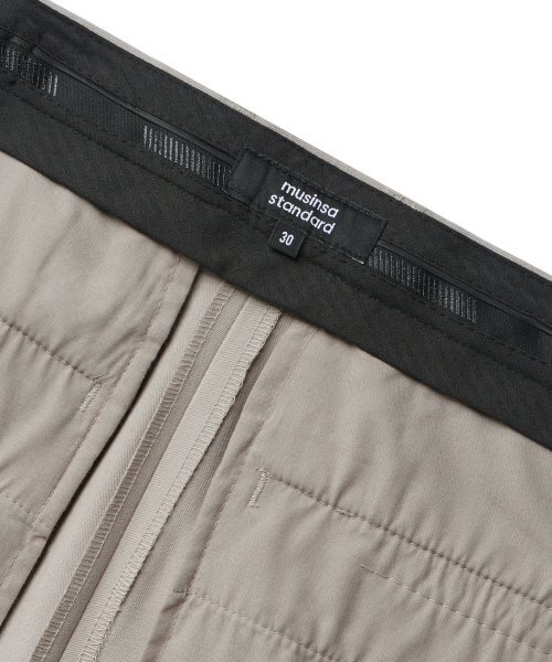 MUSINSA STANDARD（ムシンサスタンダード）の「リバースワンジョーワイド隠しバンディングスラックス[ライトベージュ]（スラックス・メンズ・その他・29/30/31/33/26/27/28/40/38/42/36/34/32）」の6枚目の写真