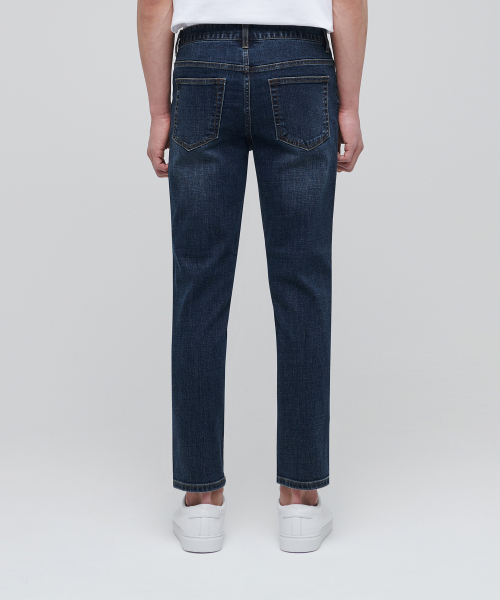 MUSINSA STANDARD(ムシンサスタンダード)の「【クールタンダード】スリムクロップドデニムパンツ【ミディアムインディゴ】(デニムパンツ・メンズ・その他・26/27/28/29/36/34/32/30/31/33/40/38)」の2枚目の写真