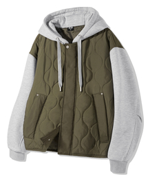 TRILLION（トリリオン）の「Sweat Mix Hooded Varsity Quilted Jacket (KHAKI)（MA-1）」