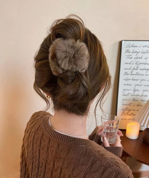 WESTSEA（ウエストシー）の「フェイクファー ヘアクリップ ミニ（バレッタ/ヘアクリップ・レディース・ベージュ/ホワイト/ブラウン/アイボリー・FREE）」の13枚目の写真