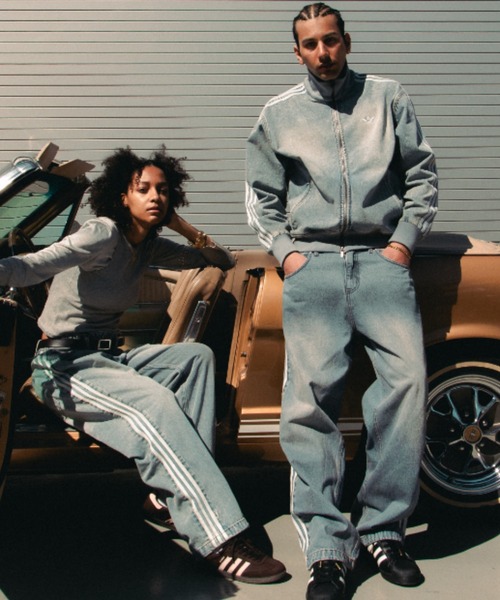 adidas（アディダス）の「adidas DENIM FIREBIRD TRACK PANTS ATMOS / アディダス デニム ファイヤー バード トラックパンツ アトモス【SP】（デニムパンツ・メンズ・ライトインディゴブルー・27inch/26inch/25inch/24inch/36inch/35inch/34inch/33inch/32inch/30inch）」の17枚目の写真