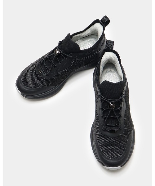 fitfit(フィットフィット)の「ハンズフリークッションソールスニーカー550(スニーカー・レディース・ベージュ系5/ライトグレー系1/ブラック×ブラック/グレー系5・22cm/22.5cm/23cm/23.5cm/24cm/24.5cm/25.0cm/25.5cm)」の6枚目の写真