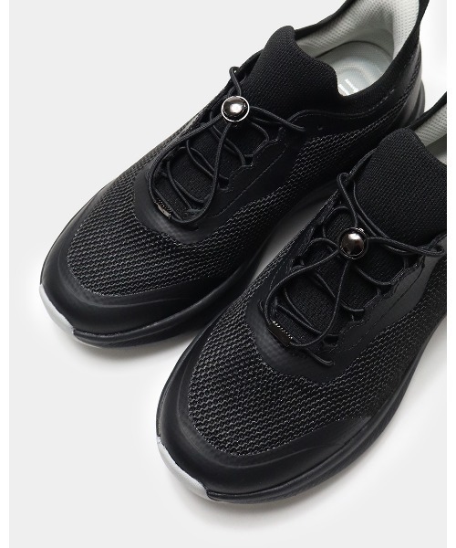 fitfit(フィットフィット)の「ハンズフリークッションソールスニーカー550(スニーカー・レディース・ベージュ系5/ライトグレー系1/ブラック×ブラック/グレー系5・22cm/22.5cm/23cm/23.5cm/24cm/24.5cm/25.0cm/25.5cm)」の8枚目の写真