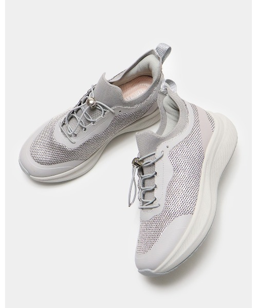 fitfit(フィットフィット)の「ハンズフリークッションソールスニーカー550(スニーカー・レディース・ベージュ系5/ライトグレー系1/ブラック×ブラック/グレー系5・22cm/22.5cm/23cm/23.5cm/24cm/24.5cm/25.0cm/25.5cm)」の14枚目の写真