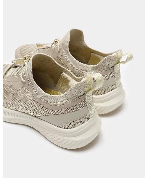 fitfit(フィットフィット)の「ハンズフリークッションソールスニーカー550(スニーカー・レディース・ベージュ系5/ライトグレー系1/ブラック×ブラック/グレー系5・22cm/22.5cm/23cm/23.5cm/24cm/24.5cm/25.0cm/25.5cm)」の20枚目の写真