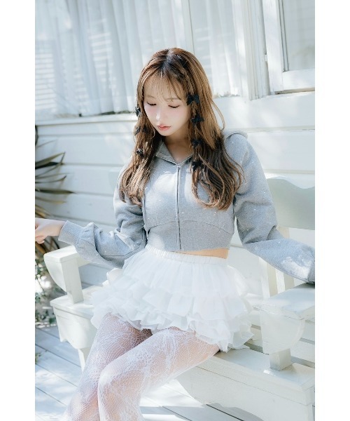 MISTREASS(ミストレアス)の「Volume Frilly Tiered Mini Skirt(スカート・レディース・オフホワイト/モカ・FREE)」の5枚目の写真