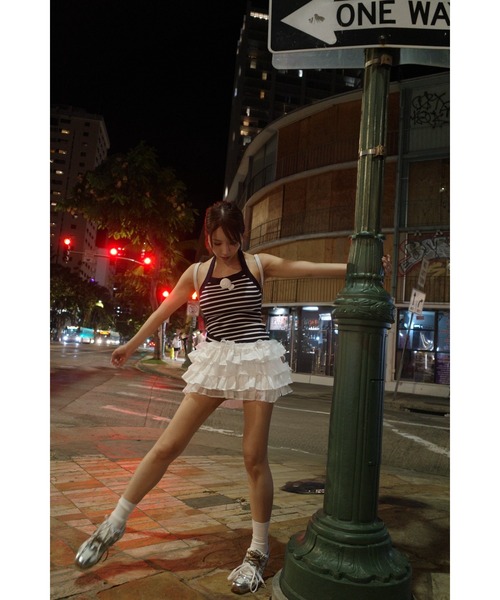 MISTREASS(ミストレアス)の「Volume Frilly Tiered Mini Skirt(スカート・レディース・オフホワイト/モカ・FREE)」の13枚目の写真