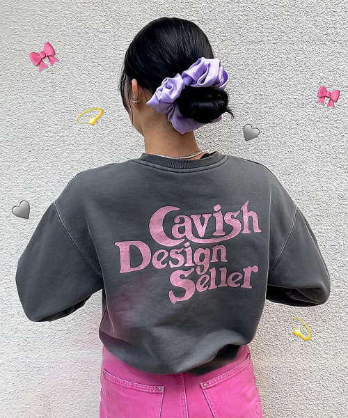 Cavish(カビシ)の「W PIGMENT SELLER LOGO SWEATSHIRT CHARCOAL(CV2ESFM444A)(スウェット・レディース・チャコール・FREE)」の1枚目の写真