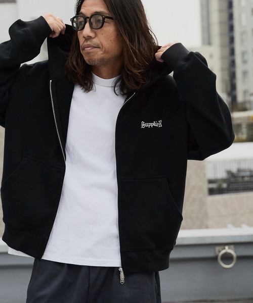SUPPLIER（サプライヤー）の「SUPPLIER/サプライヤー Cross Zip Hoodie V2 ラインストーン シグネチャーロゴ ジップフーディー（パーカー・メンズ・ブラック/グレー/カモフラージュ・S/M/L）」の13枚目の写真