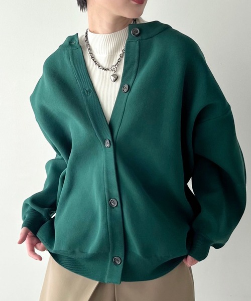 PAGEBOY（ページボーイ）の「＜WEB限定アイテム＞クルーネックボリュームカーディガン（カーディガン/ボレロ・レディース・マスタード/ホワイト系その他/グリーン/ブラック/ターコイズブルー・FREE）」の4枚目の写真