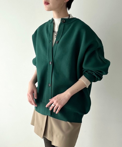 PAGEBOY（ページボーイ）の「＜WEB限定アイテム＞クルーネックボリュームカーディガン（カーディガン/ボレロ・レディース・マスタード/ホワイト系その他/グリーン/ブラック/ターコイズブルー・FREE）」の18枚目の写真