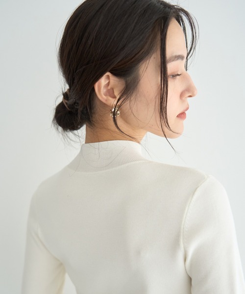 YECCA VECCA（イェッカヴェッカ）の「ハイネックリブニット（ニット/セーター・レディース・ベージュ/アイボリー/ブラック・FREE）」の7枚目の写真
